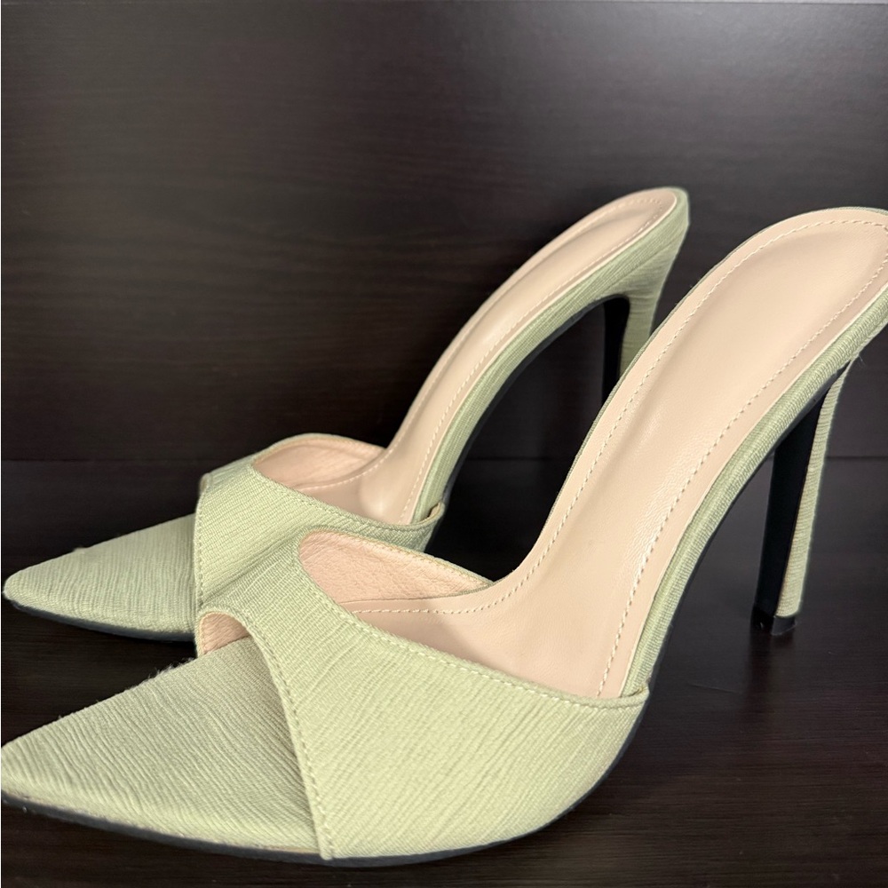 Mint green pointed toe heels
